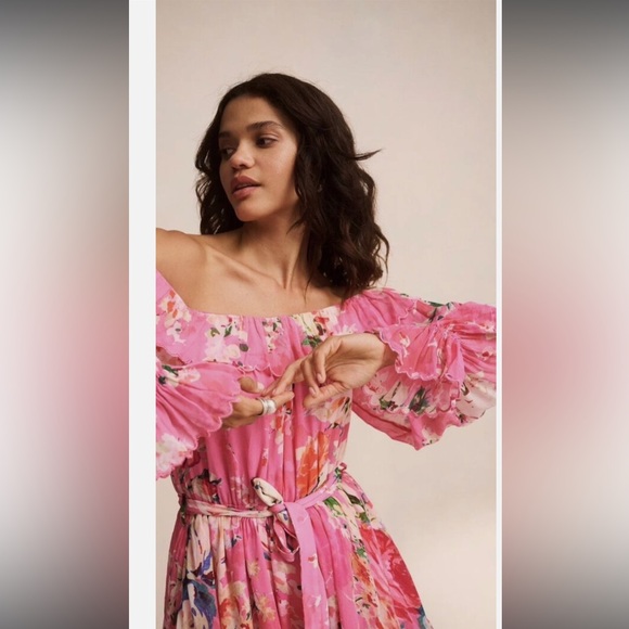 ⭐️Hemant + Nandita Romper in Carnation Pink in Small ⭐️ - Picture 5 of 7